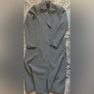 Grey trench coat. Size small. Perfect condition- tags attached.
